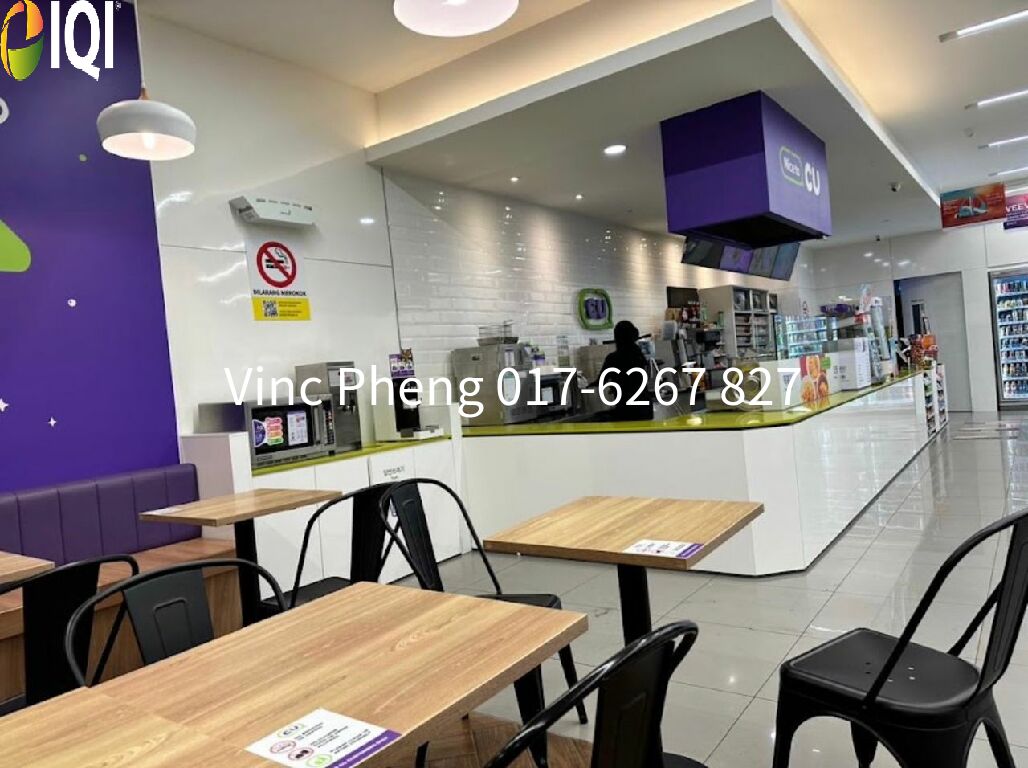 MAIN ROAD Triple Storey Shoplot with 4% ROI @ Kota Laksamana image