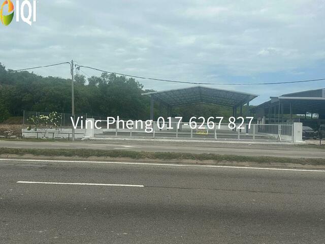 PRIME ROADSIDE Commercial Land with Shelter @ Lebuh AMJ Melaka image