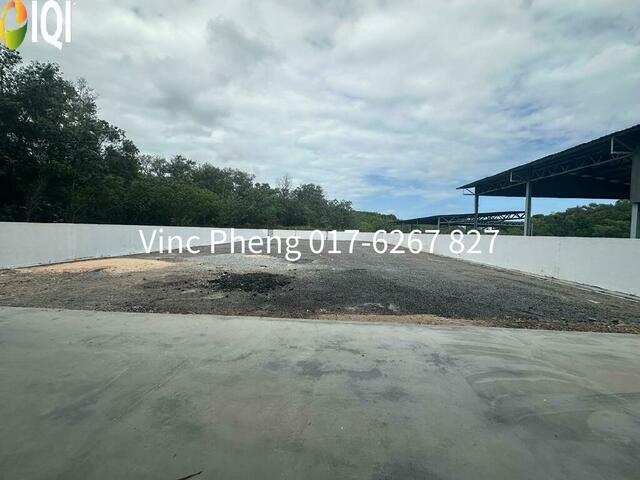 PRIME ROADSIDE Commercial Land with Shelter @ Lebuh AMJ Melaka image