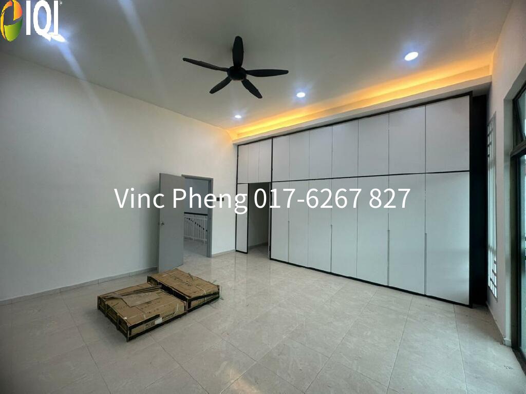 Fully Renovated Double Storey Terrace For Sale At Taman Tehel Impian image