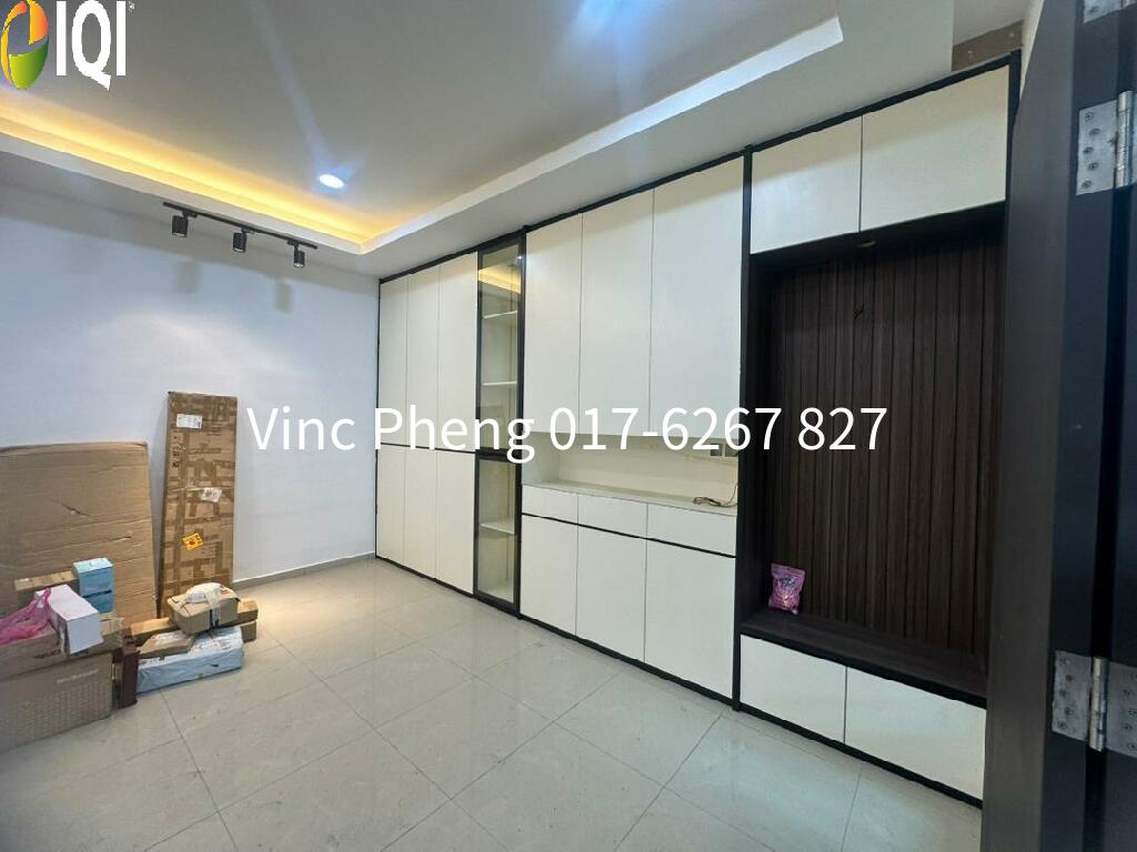 Fully Renovated Double Storey Terrace For Sale At Taman Tehel Impian image