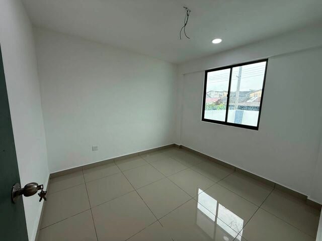 Taman Sri Skudai 1 Sty Low Cost,Jalan Emas,Skudai,Renovated,Extend image