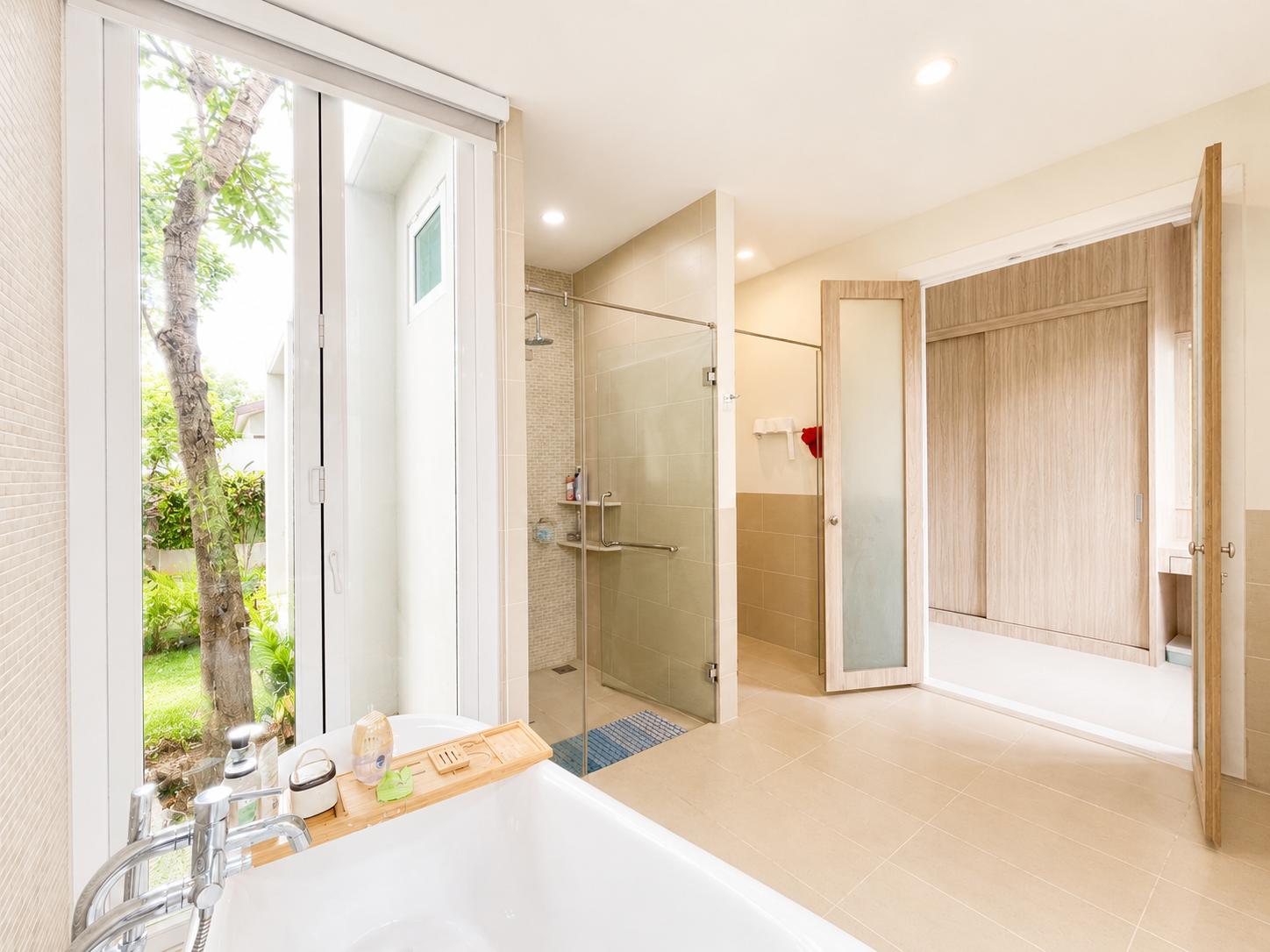 EXCLUSIVE 3-BEDROOM POOL VILLA FOR SALE IN CHERNG TALAY, PHUKET image