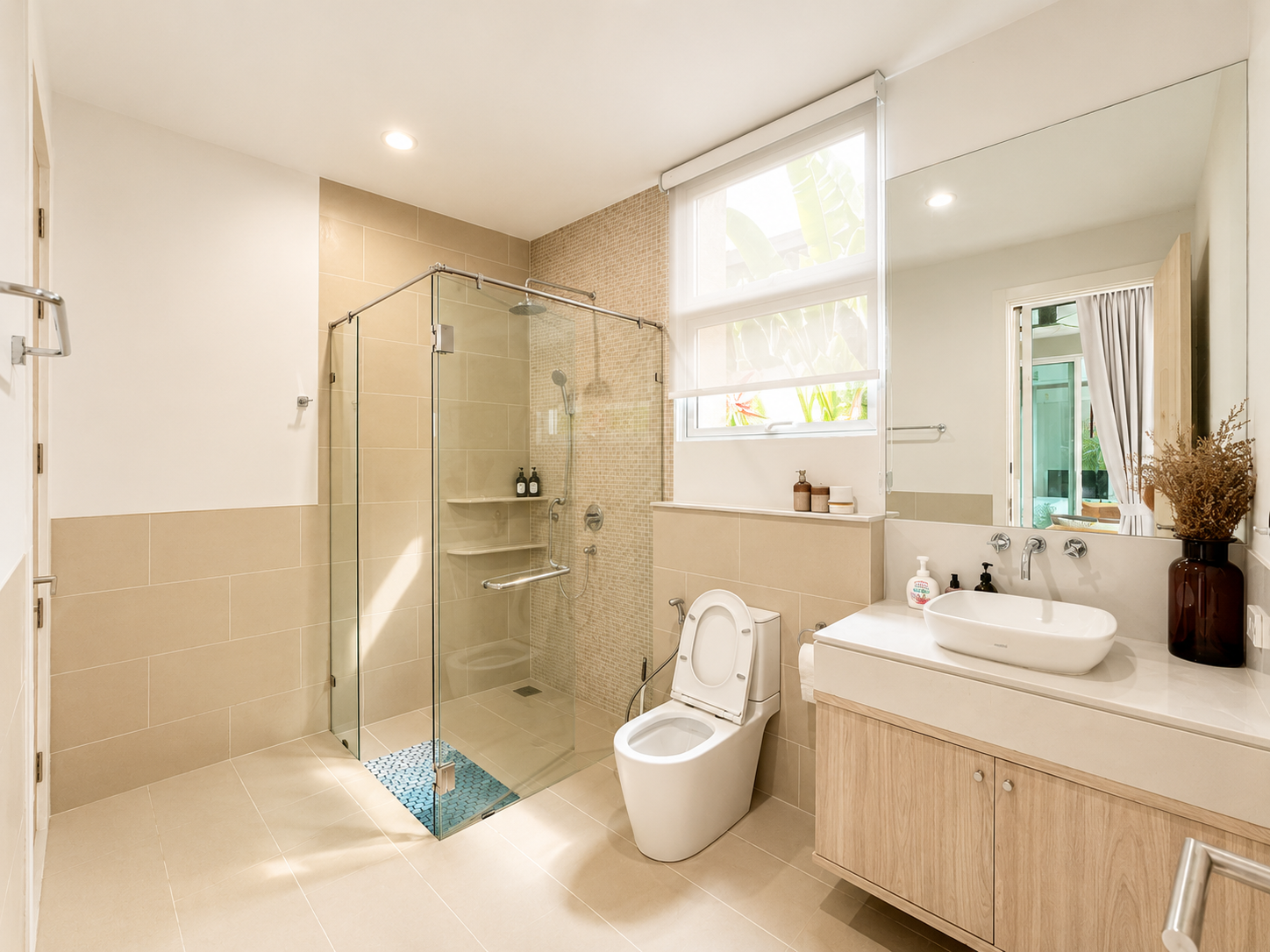 EXCLUSIVE 3-BEDROOM POOL VILLA FOR SALE IN CHERNG TALAY, PHUKET image