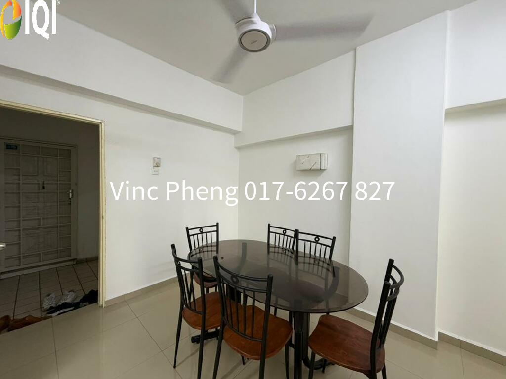 VALUE RENT Apartment with Lift @ Bandar Hilir Melaka image