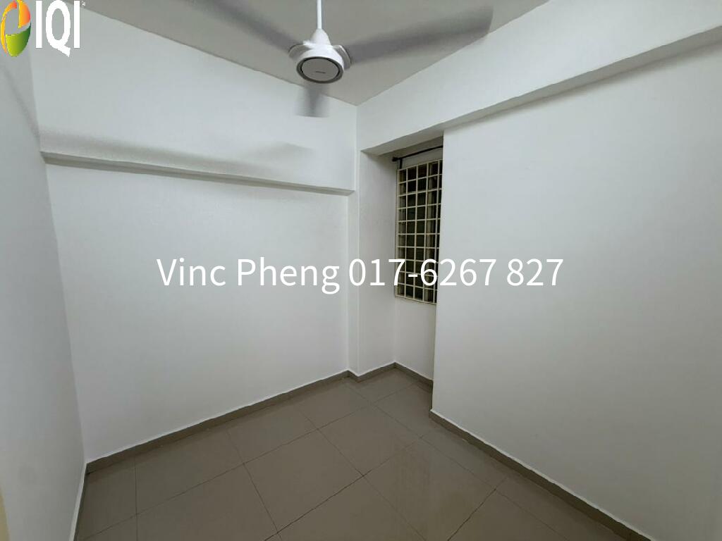 VALUE RENT Apartment with Lift @ Bandar Hilir Melaka image