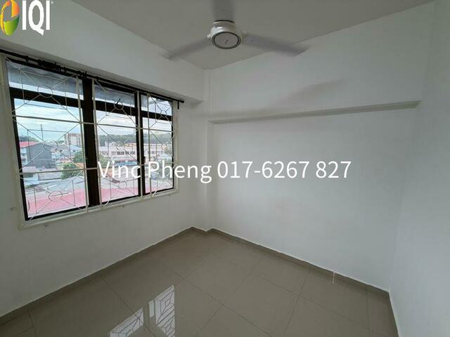 VALUE RENT Apartment with Lift @ Bandar Hilir Melaka image