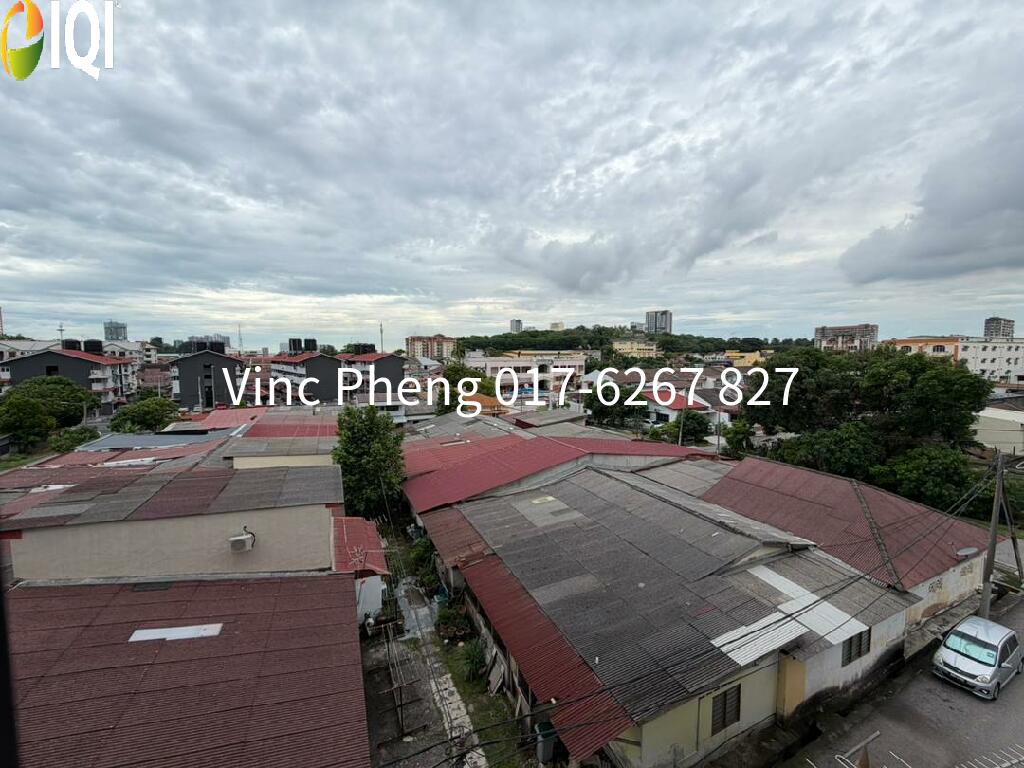 VALUE RENT Apartment with Lift @ Bandar Hilir Melaka image