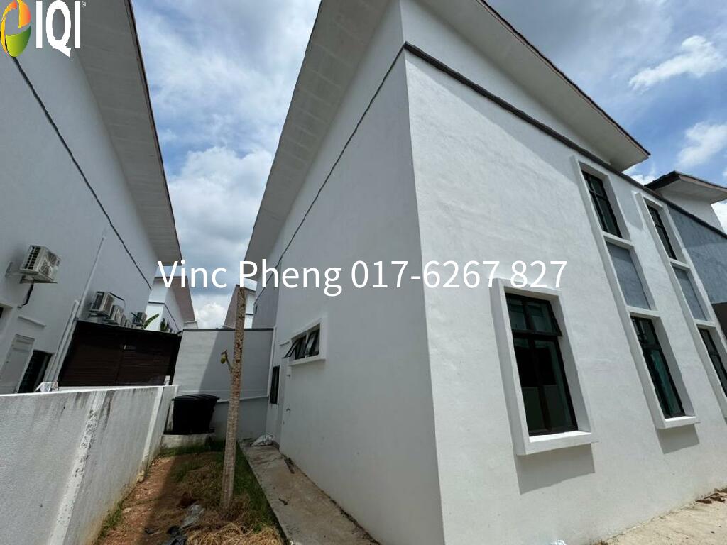 SPACIOUS Single Storey Semi-D For Rent @ Ozana Residence Melaka image