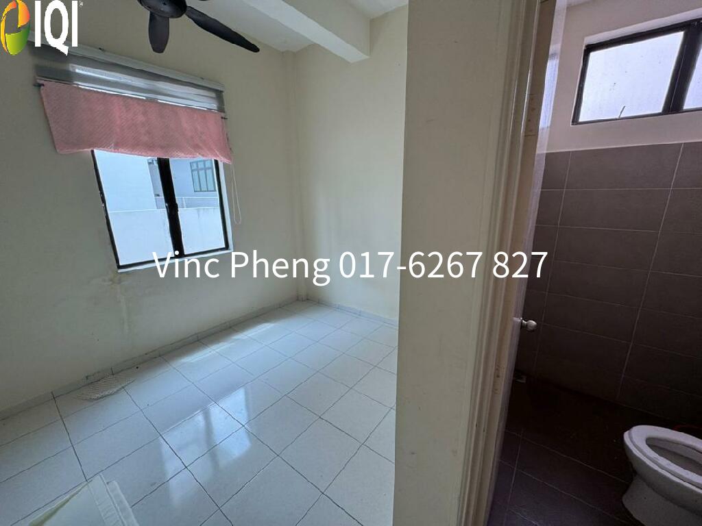 SPACIOUS Single Storey Semi-D For Rent @ Ozana Residence Melaka image