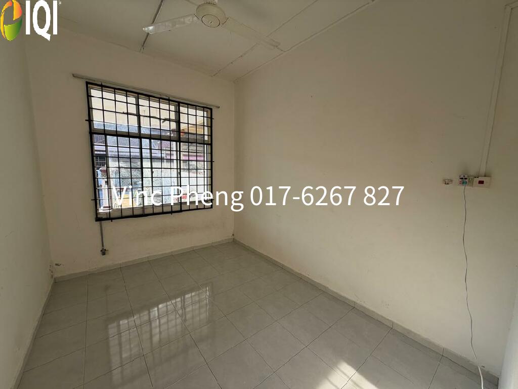 CORNER UNIT Terrace near to Manipal Bukit Baru @ Taman Merak Melaka image