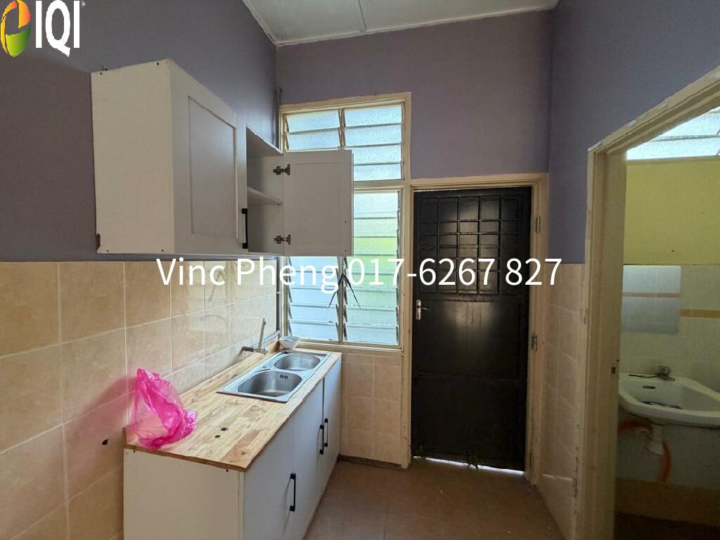 CORNER UNIT Terrace near to Manipal Bukit Baru @ Taman Merak Melaka image
