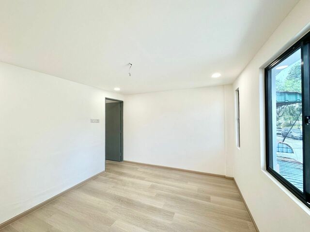 Taman Megah Ria 2 Sty Low Cost,Jalan Cenderai,Masai,Renovated image