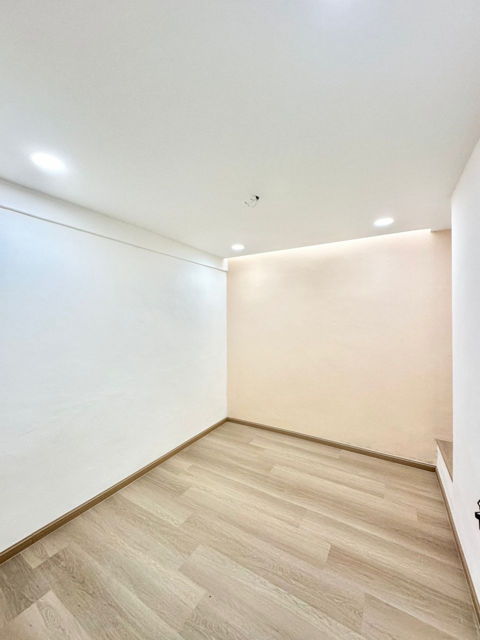 Taman Megah Ria 2 Sty Low Cost,Jalan Cenderai,Masai,Renovated image