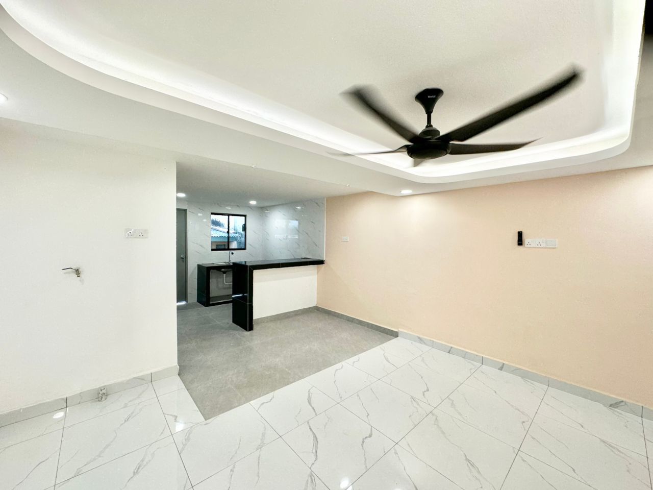Taman Megah Ria 2 Sty Low Cost,Jalan Cenderai,Masai,Renovated image