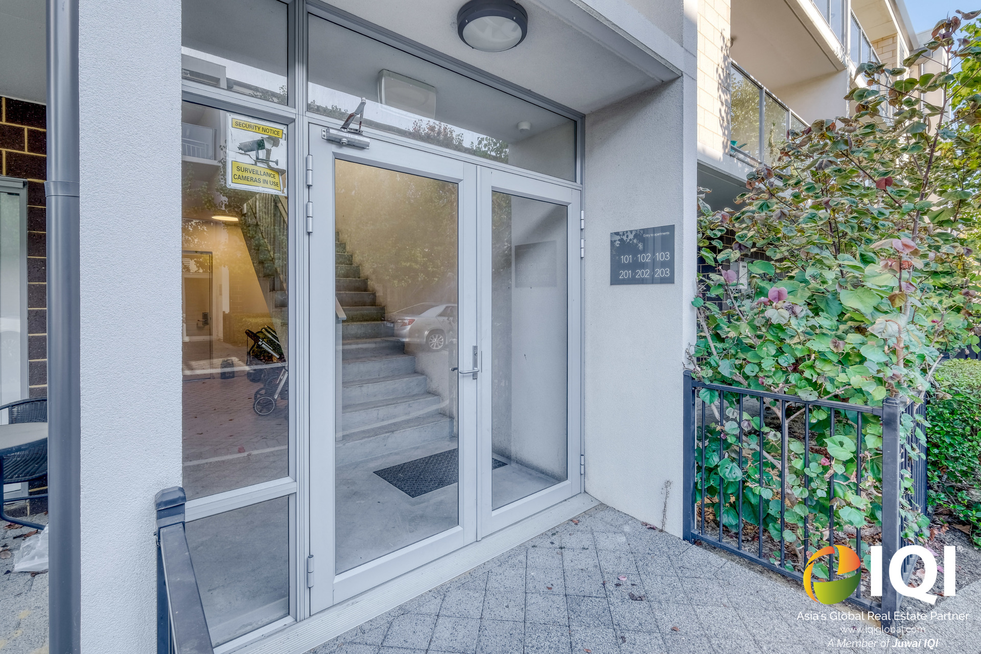 Rarely Found Space, Modern 2 Bed, 2 Bath Apartment image