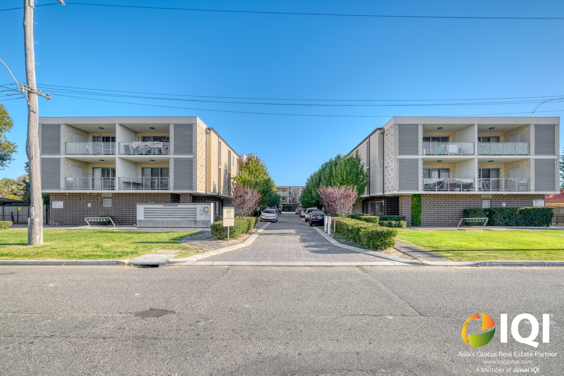 Rarely Found Space, Modern 2 Bed, 2 Bath Apartment image