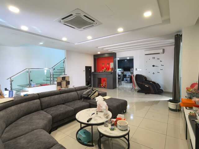Taman Pontian Perdana Double Storey Bungalow,Cassini,Furnished,Renovated