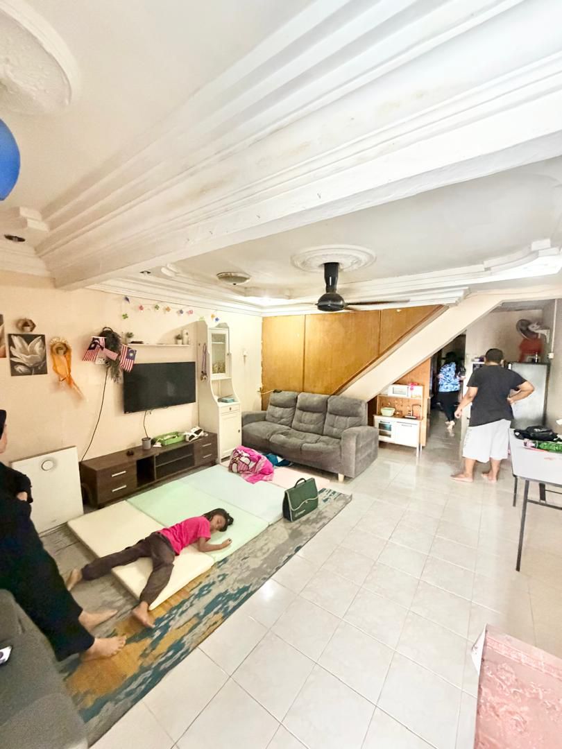 Taman Perling 2 Storey Low Cost,Jalan Camar,Johor Bahru,Unblock image