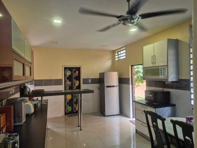 Taman Hulu Langat Jaya image