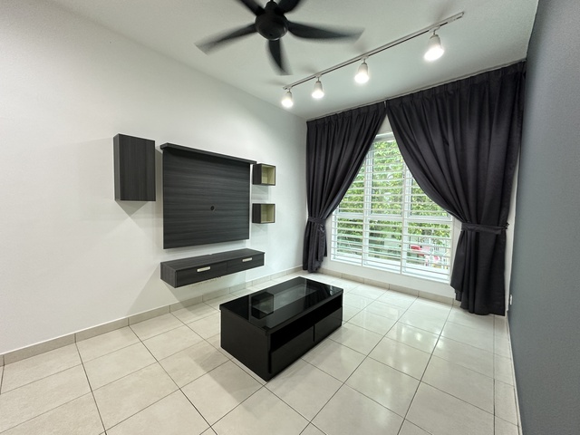 Asteria Apartment @ Bandar ParkLand