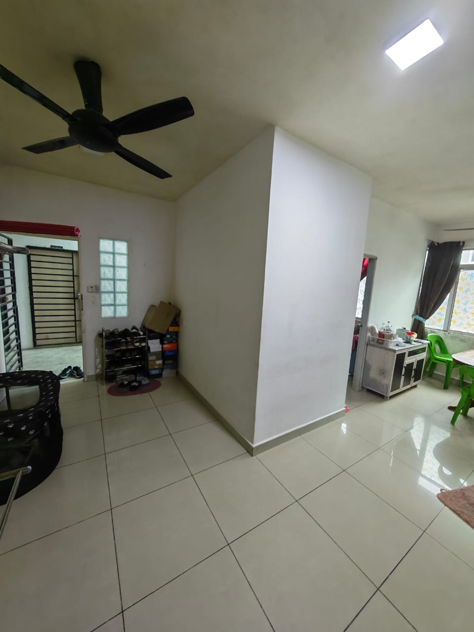 CYBERCITY APARTMENT PHASE 1 image