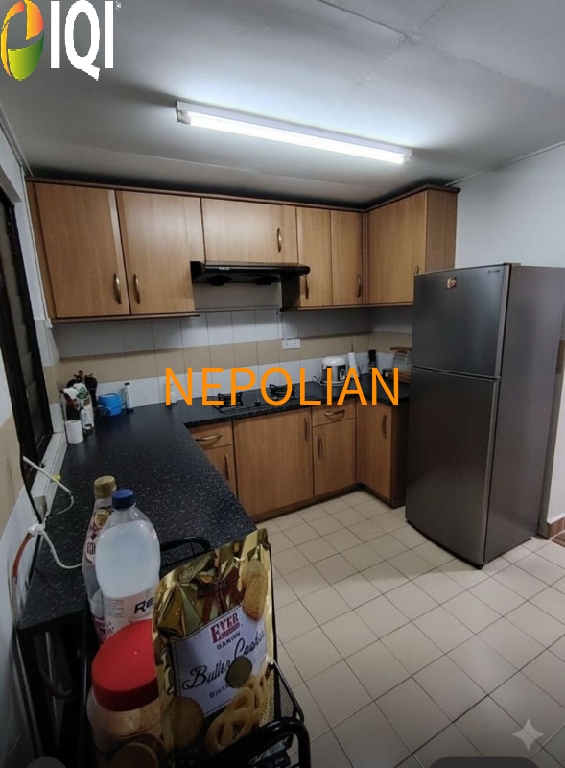 KOI LEGIAN image