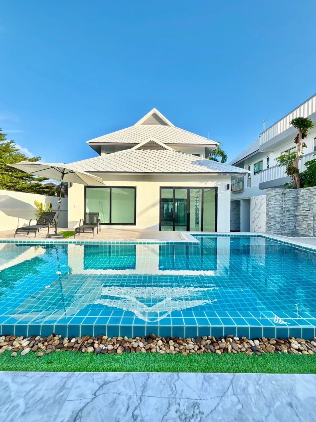 Luxury Pool Villa in Chalong, Phuket image