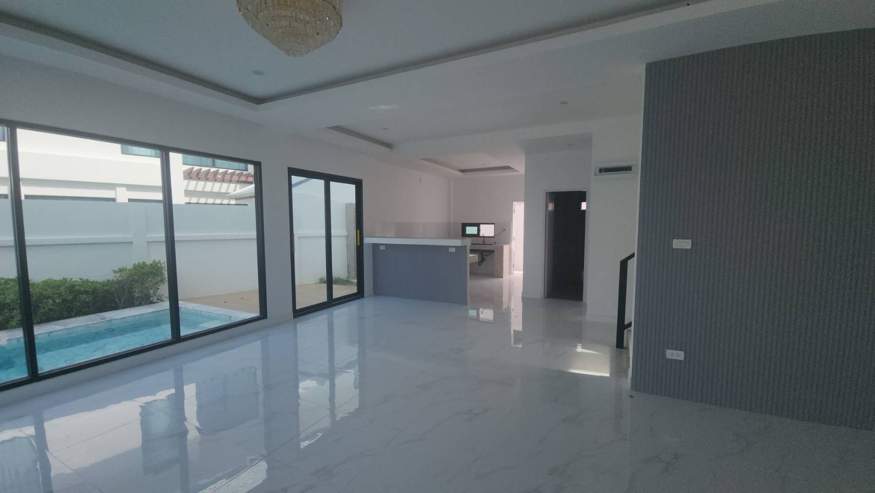 Modern Luxury Pool Villa in Phuket image