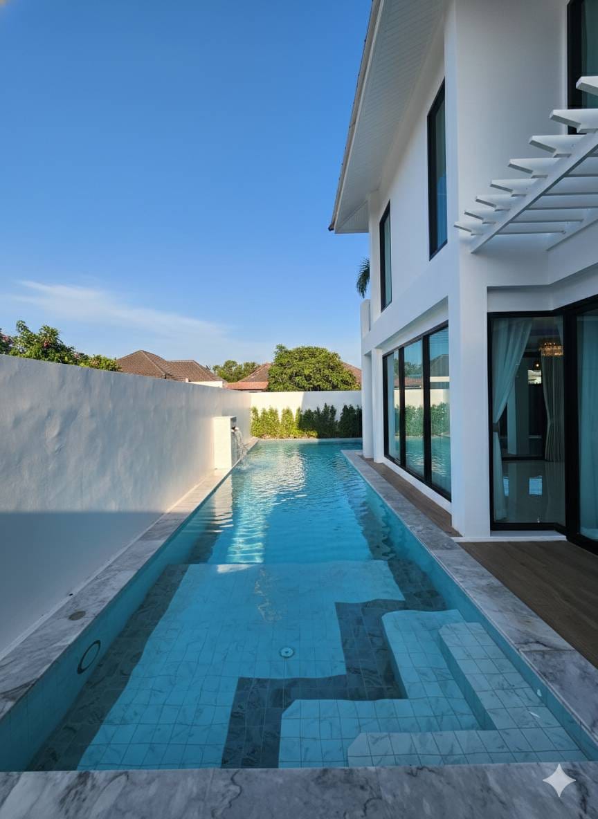 Ready-to-Move-In Luxury Pool Villa in Chalong, Phuket image
