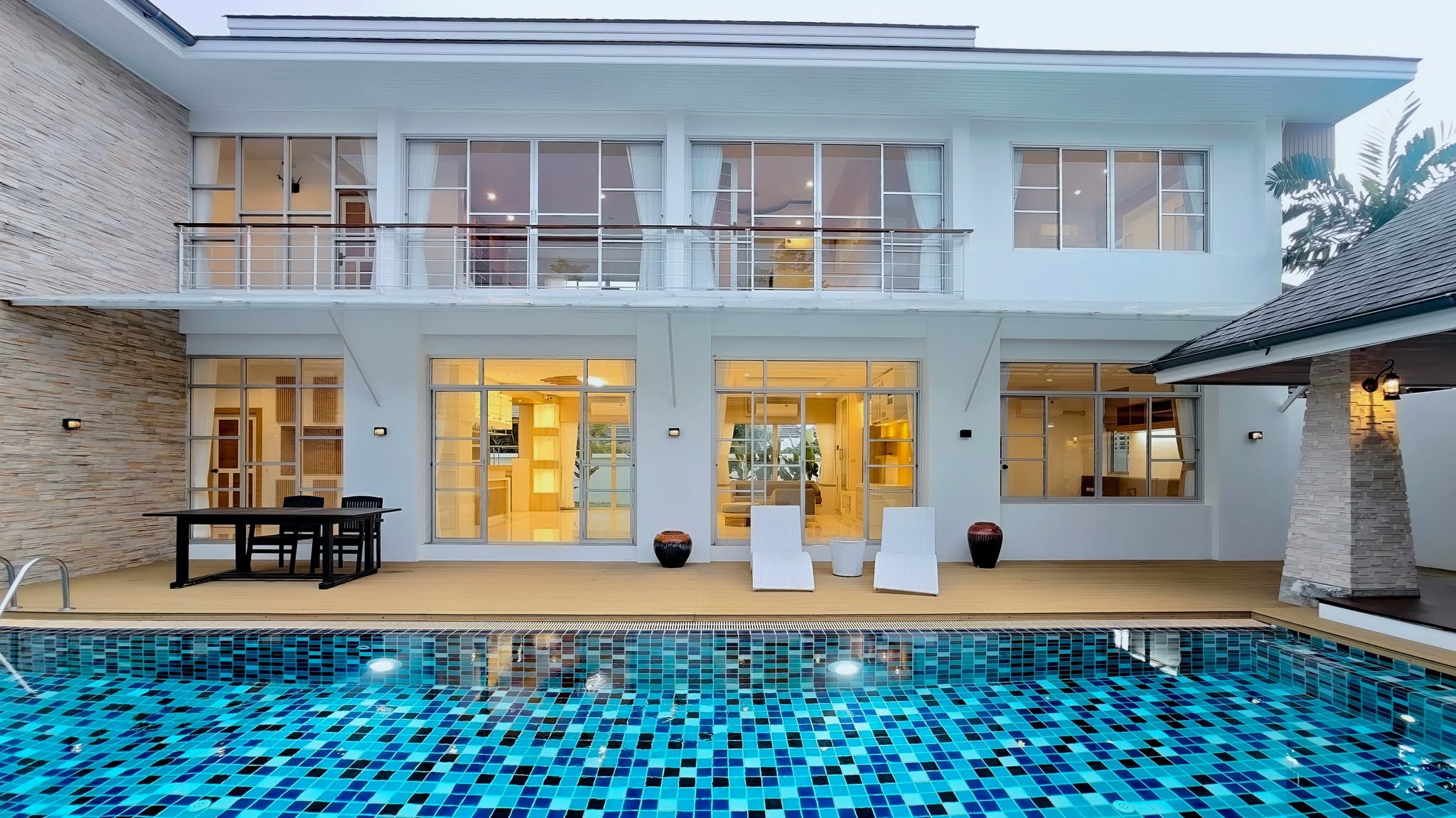 Luxury Resort-Style Pool Villa in Chalong, Phuket image