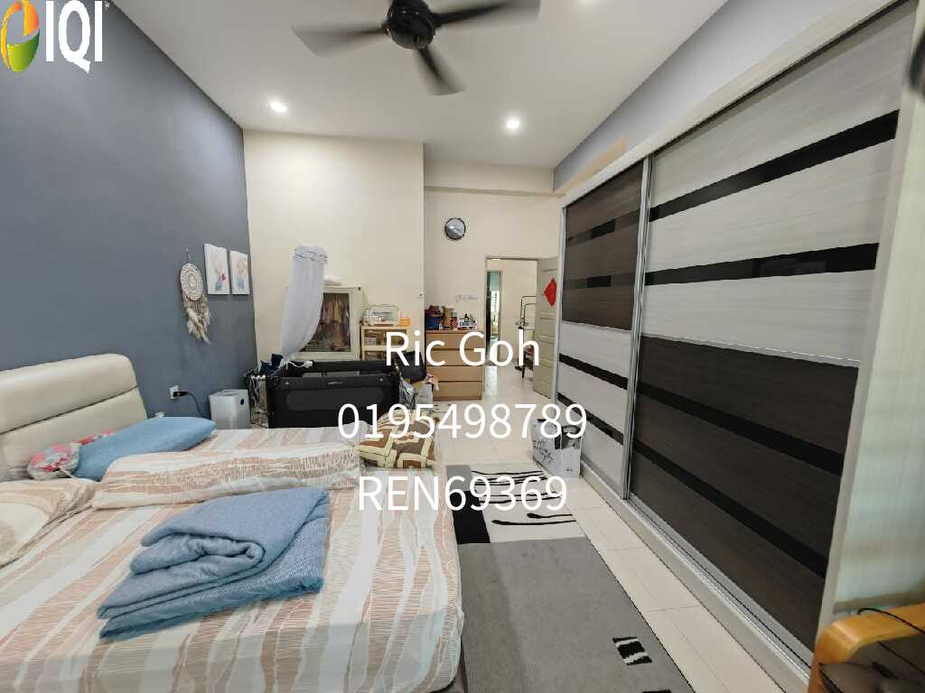 Taman Lembah Indah image