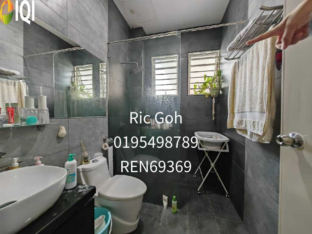 Taman Lembah Indah image