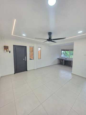 Bandar Selesa Jaya Low Cost Flat,Silat Gayong,Level 1,Skudai,Renovated image