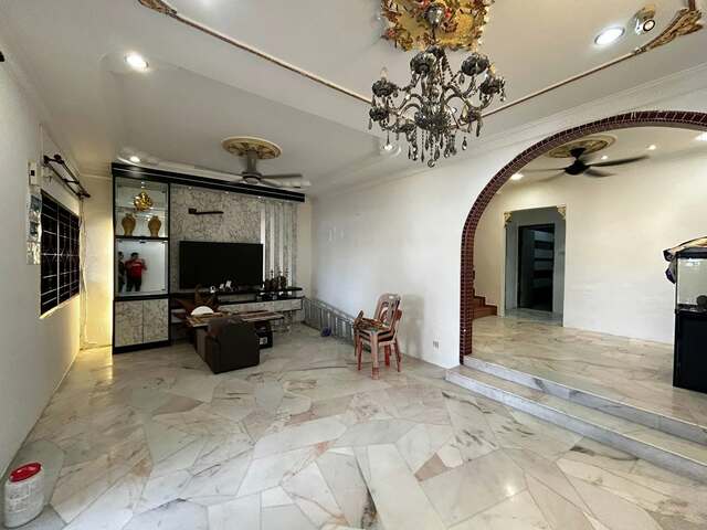 Buntong First Garden Taman Rishah Double Storey House For Sales