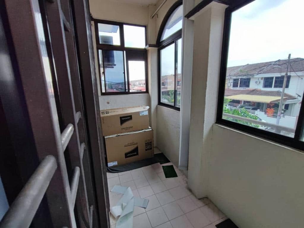 Buntong Taman Kledang Emas Double Storey Intermediate Corner House For sales image