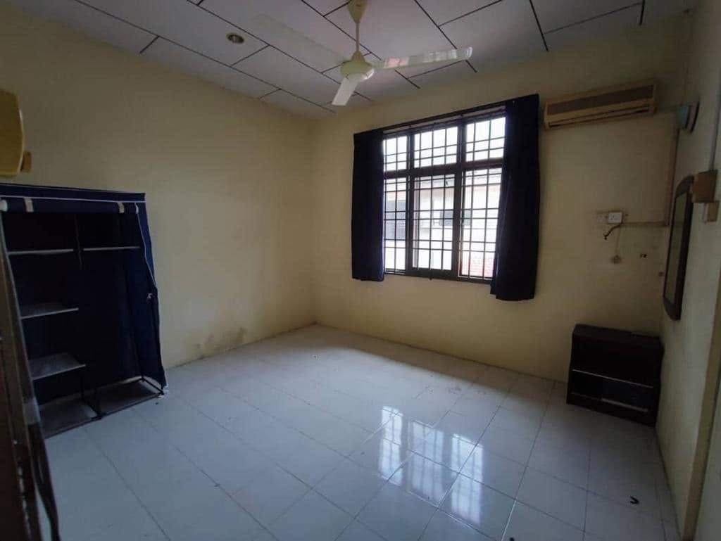Buntong Taman Kledang Emas Double Storey Intermediate Corner House For sales image
