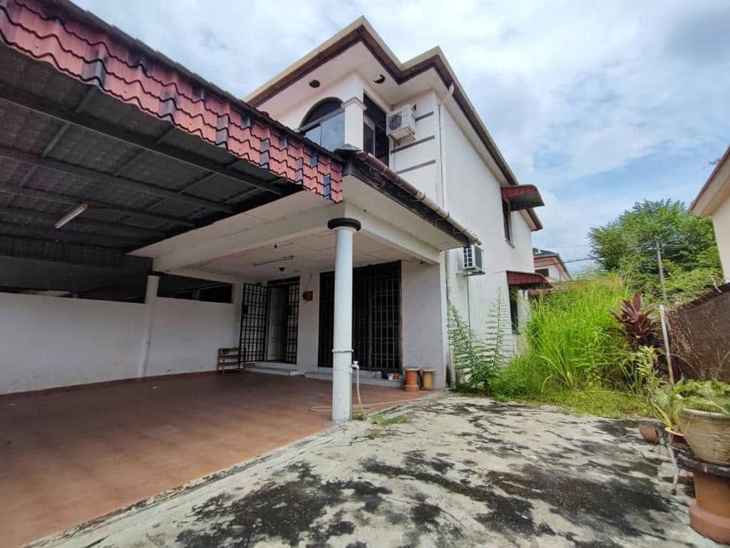 Buntong Taman Kledang Emas Double Storey Intermediate Corner House For sales image