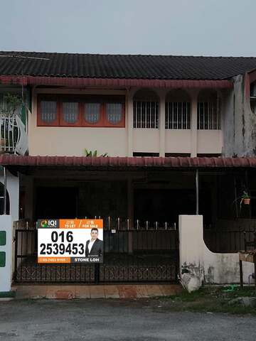 First Garden Double Storey House For Sales