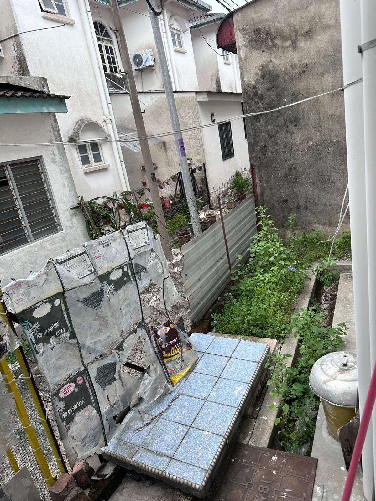 Buntong Taman Kledang Emas Double Storey House For Sales image