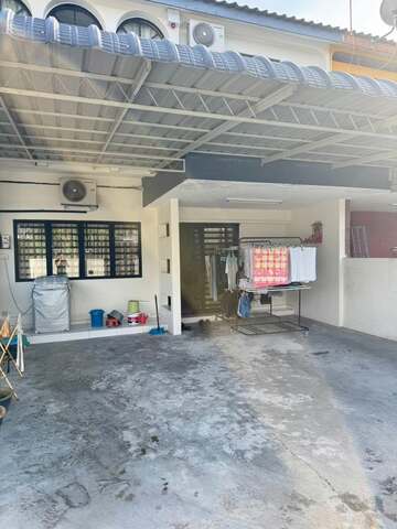 First Garden Double Storey House Fully Renovated For Sales image