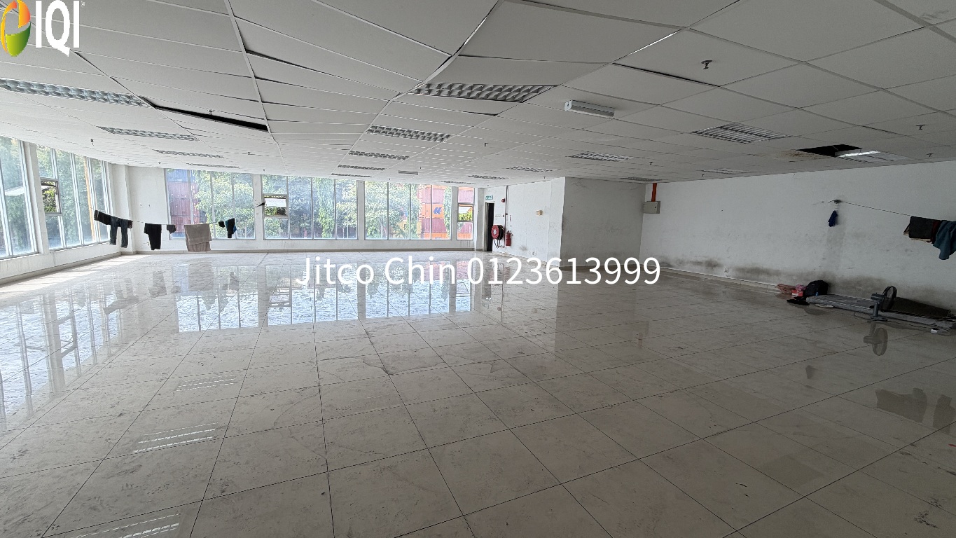 170ksf b.up westport port klang detached warehouse heavy zone gas pipe image