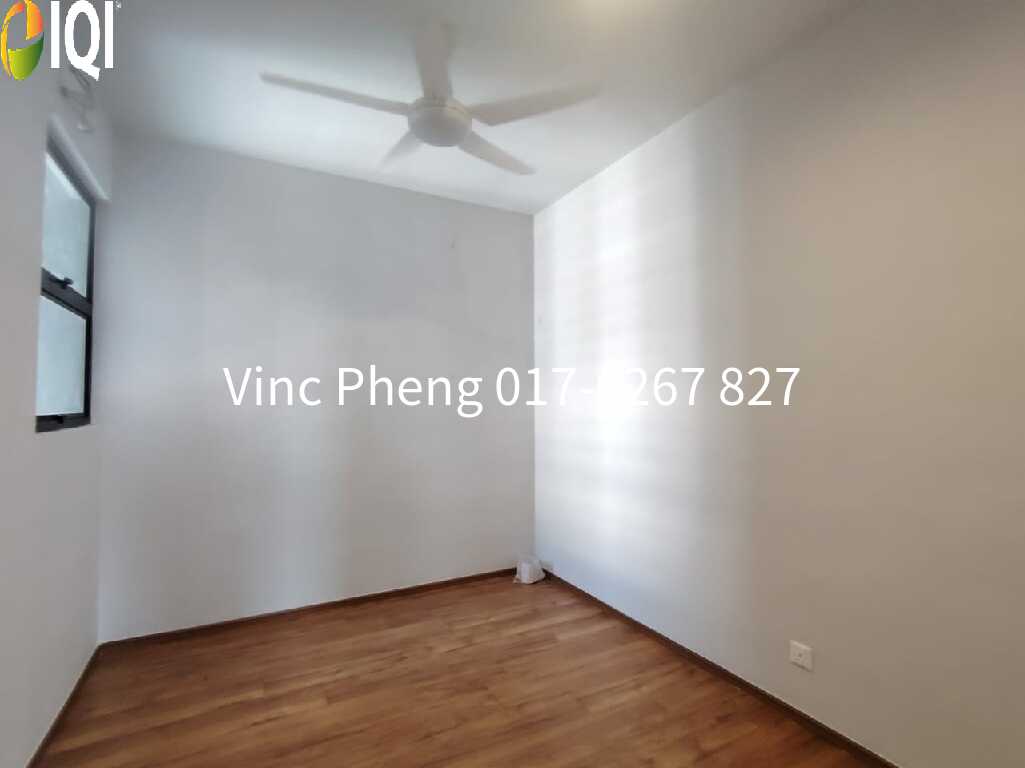 BELOW VALUATION! CORNER UNIT 3+1R @ Admiral Residence Melaka image