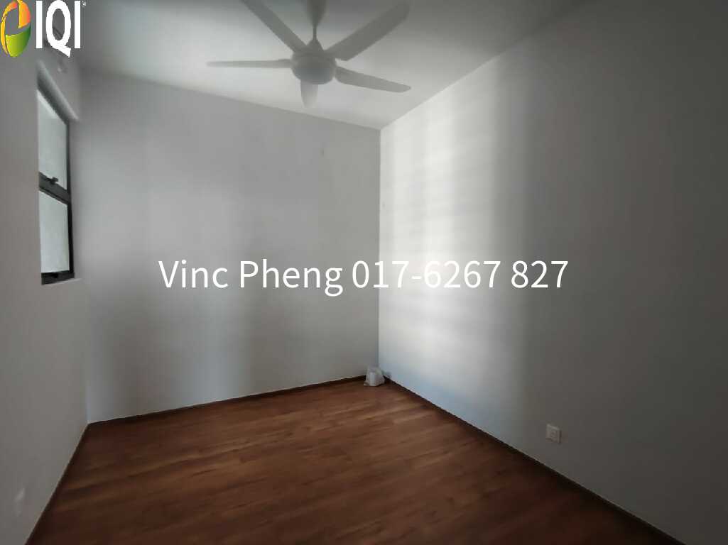 BELOW VALUATION! CORNER UNIT 3+1R @ Admiral Residence Melaka image