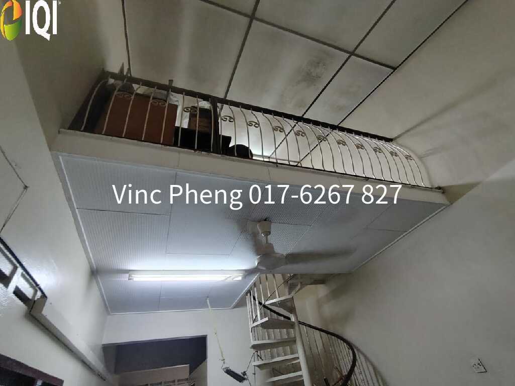 BELOW VALUE! Freehold with Attic Terrace @ Bukit Baru Melaka image