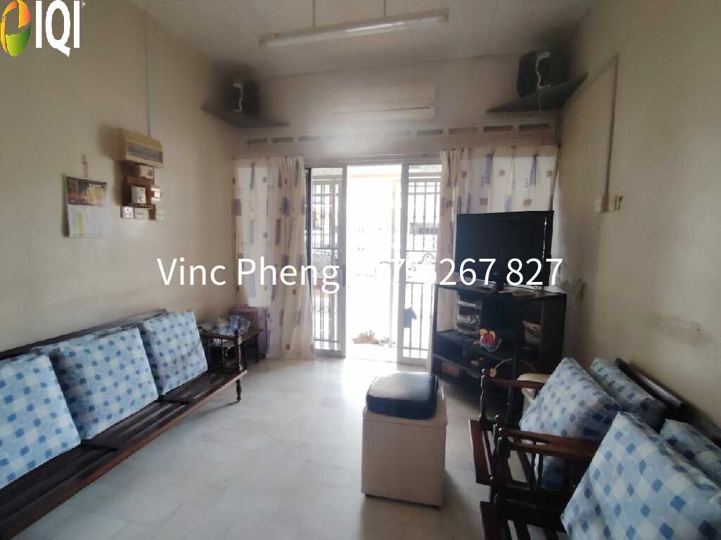 BELOW VALUE! Freehold with Attic Terrace @ Bukit Baru Melaka image