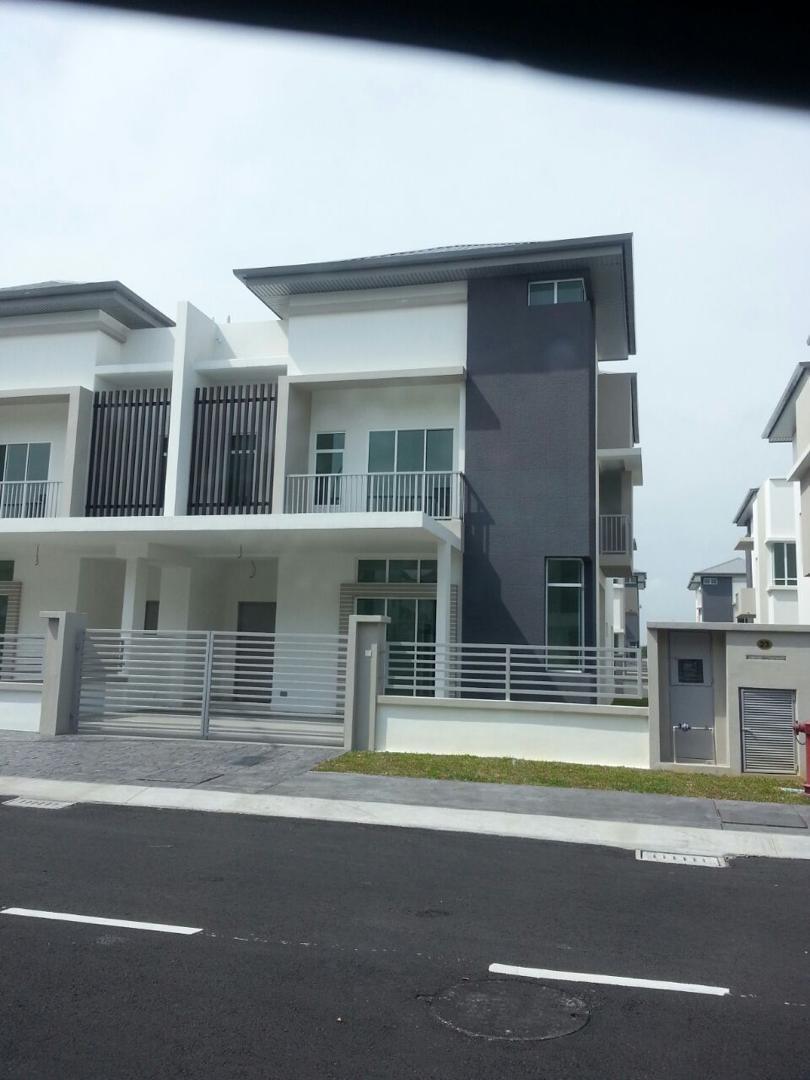 Canary Garden @Bandar Bestari image