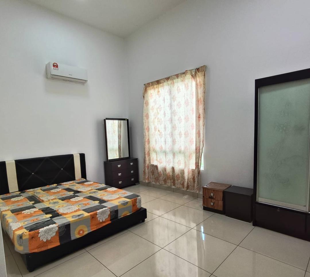 Canary Garden @Bandar Bestari image