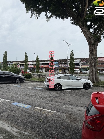 Taman Ungku Tun Aminah image