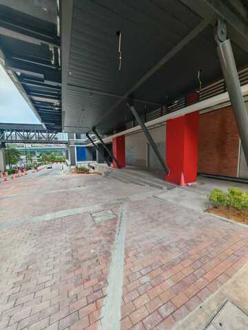 EMERALD 9 CHERAS image
